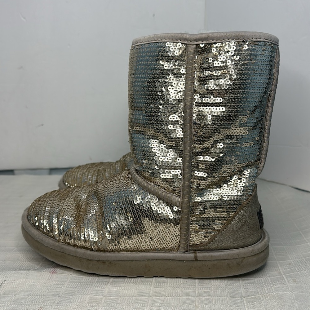 Ugg Classic Short Sequin Gold Glitter Sparkle Boots 3161 - Picture 4 of 10
